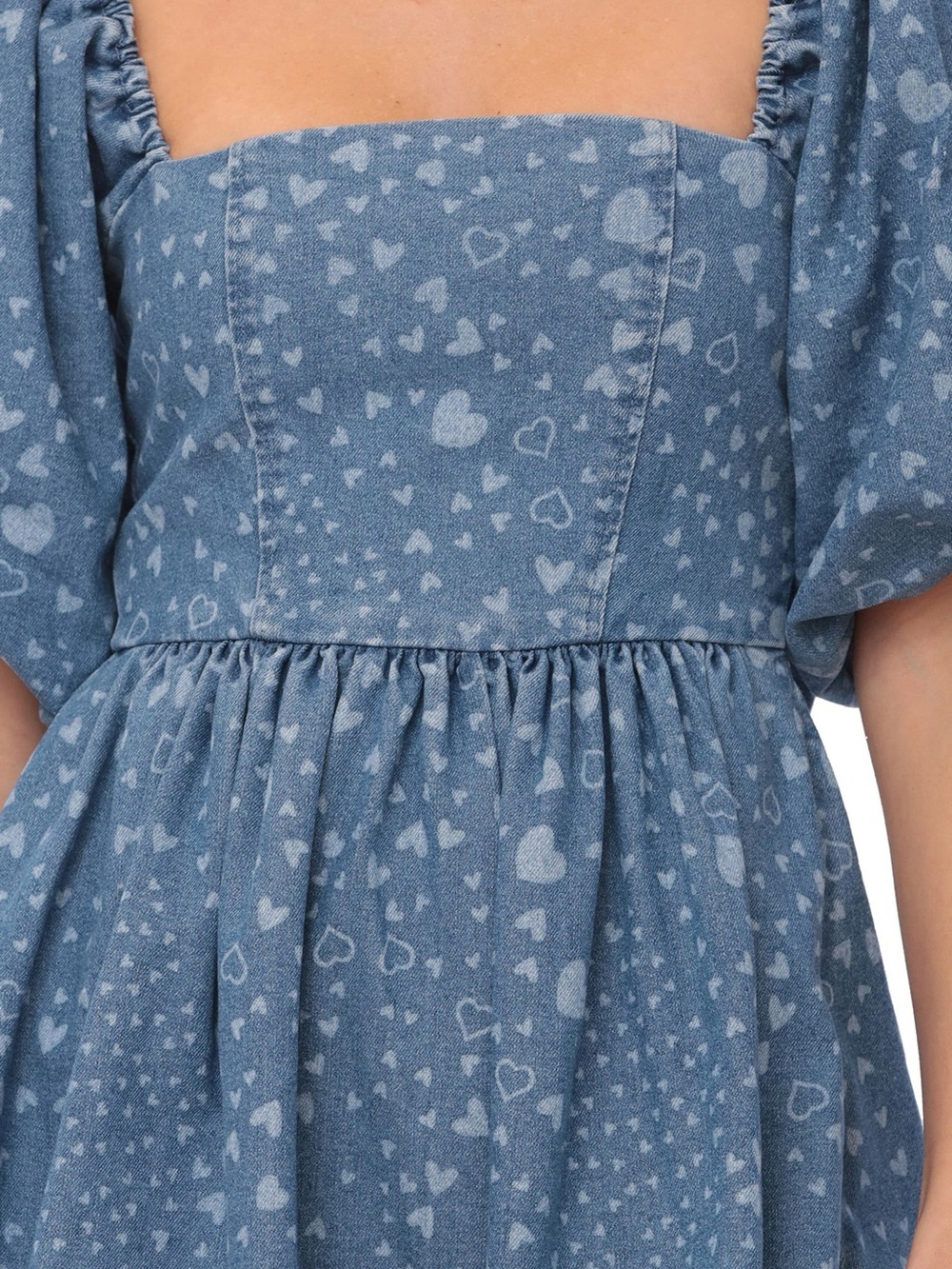 Avec Les Filles Women’s Denim Hearts Dress - Picture 7 of 8